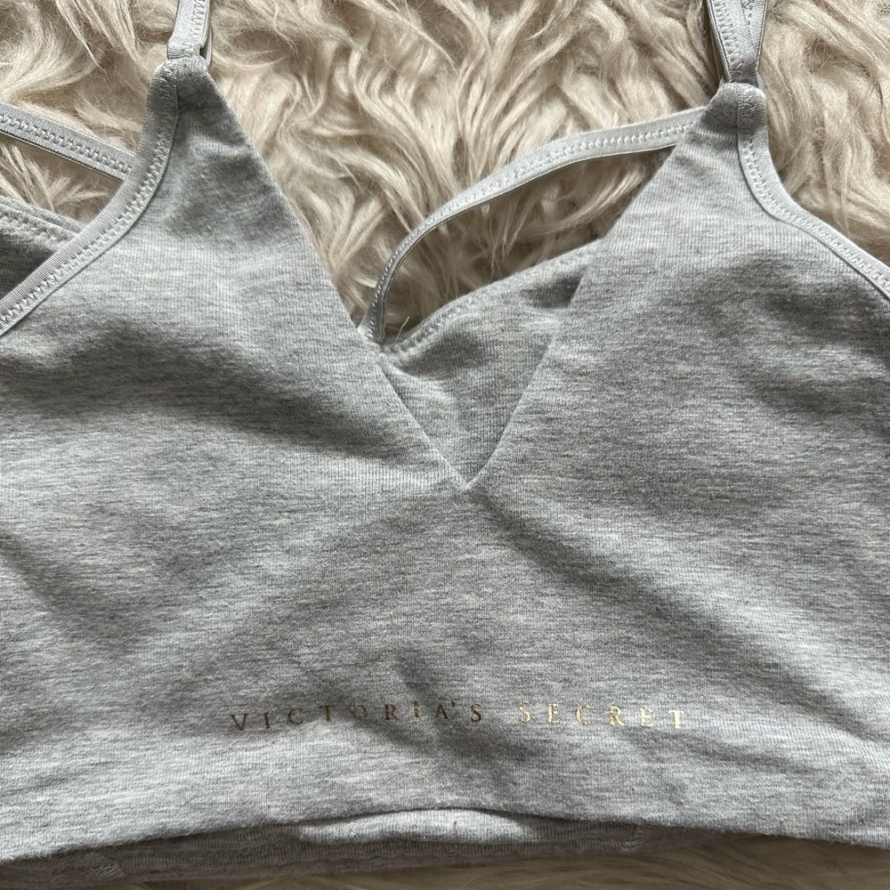 Victoria’s Secret Lounge/ Bralette Bundle in Gray and Black - Picture 6 of 16